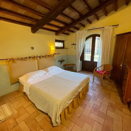 Villa Casale La Vigna *